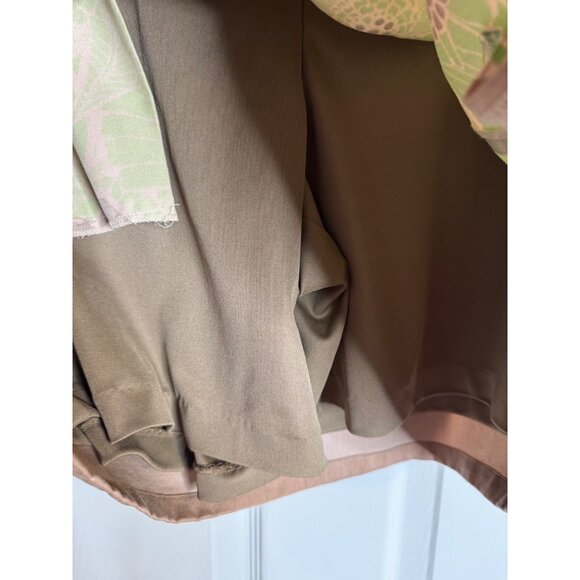 Izod Latte Golf Scooter Skort Size 16 Pockets NWT Brown Green - Picture 5 of 9